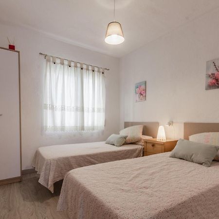 Апартаменты 2Br Flat - Aircon - 5 Min Walk To Benidorm Beach Экстерьер фото