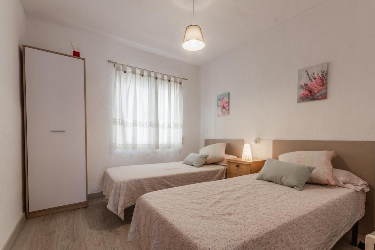 Апартаменты 2Br Flat - Aircon - 5 Min Walk To Benidorm Beach Экстерьер фото