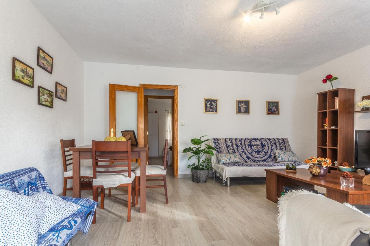 Апартаменты 2Br Flat - Aircon - 5 Min Walk To Benidorm Beach Экстерьер фото