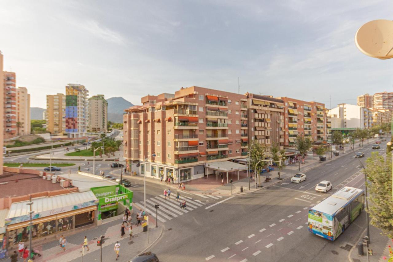 Апартаменты 2Br Flat - Aircon - 5 Min Walk To Benidorm Beach Экстерьер фото
