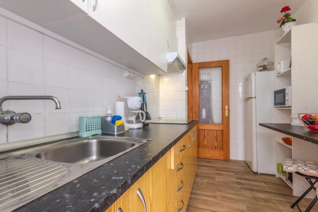 Апартаменты 2Br Flat - Aircon - 5 Min Walk To Benidorm Beach Экстерьер фото