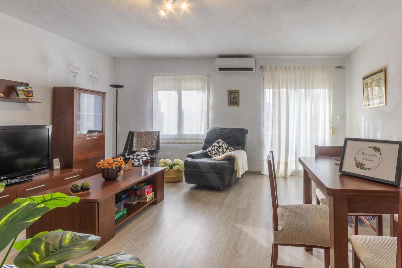 Апартаменты 2Br Flat - Aircon - 5 Min Walk To Benidorm Beach Экстерьер фото