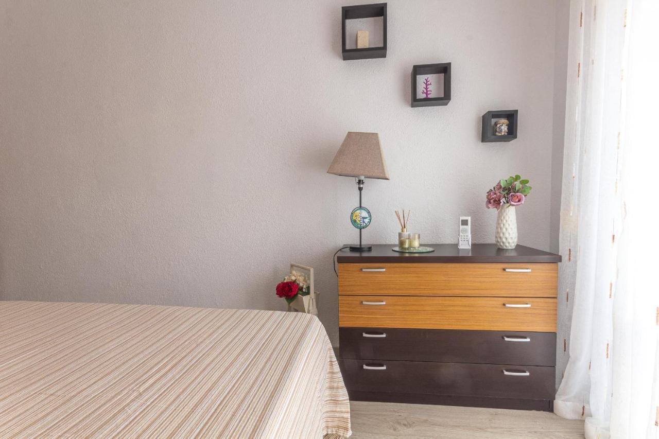 Апартаменты 2Br Flat - Aircon - 5 Min Walk To Benidorm Beach Экстерьер фото
