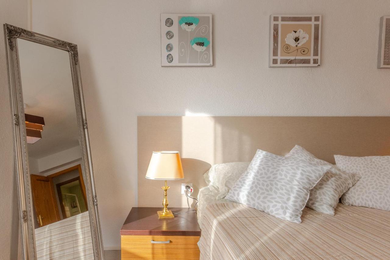Апартаменты 2Br Flat - Aircon - 5 Min Walk To Benidorm Beach Экстерьер фото