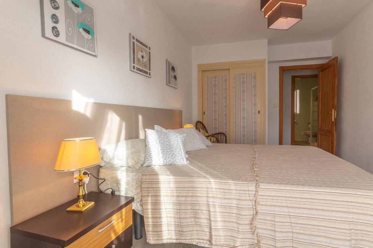 Апартаменты 2Br Flat - Aircon - 5 Min Walk To Benidorm Beach Экстерьер фото